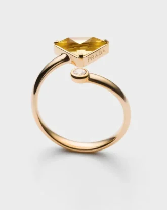 Anillo Eternal Gold Contraria en oro amarillo con diamante y cuarzo verde