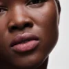 Barra de labios Prada Monochrome Soft Matte – B105 – Tonka Barra de labios Prada Monochrome Soft Matte – B105 – Tonka