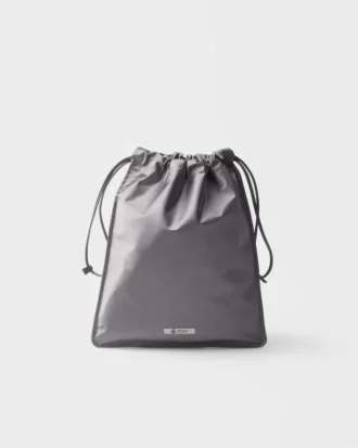 Bolsita Prada Wish de seda duquesa