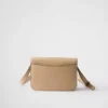 Bolso bandolera con solapa de piel Saffiano Bolso bandolera con solapa de piel Saffiano