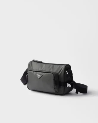 Bolso bandolera mediano de Re-Nylon y piel Saffiano