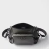 Bolso bandolera mediano de Re-Nylon y piel Saffiano Bolso bandolera mediano de Re-Nylon y piel Saffiano