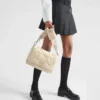 Bolso de hombro acolchado de Re-Nylon Bolso de hombro acolchado de Re-Nylon