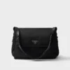 Bolso de hombro acolchado grande Prada Traveller de Re-Nylon Bolso de hombro acolchado grande Prada Traveller de Re-Nylon