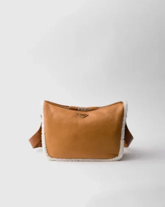 Bolso de hombro de piel de oveja