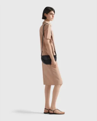 Bolso de hombro de piel Prada Arqua con solapa