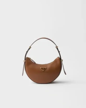 Bolso de hombro de piel Prada Arqua Mini