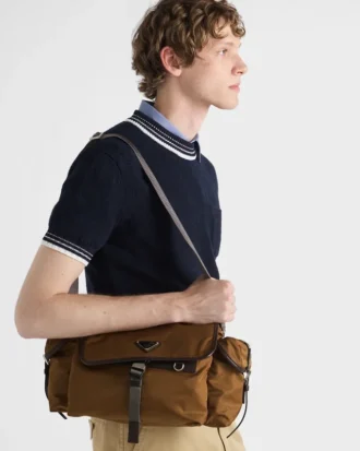 Bolso de hombro de Re-Nylon y piel