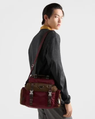 Bolso de hombro de Re-Nylon y piel
