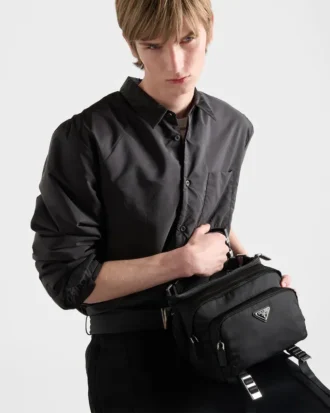 Bolso de hombro de Re-Nylon y piel