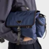 Bolso de hombro de Re-Nylon y piel Bolso de hombro de Re-Nylon y piel