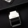 Bolso de hombro de Re-Nylon y piel Saffiano Bolso de hombro de Re-Nylon y piel Saffiano