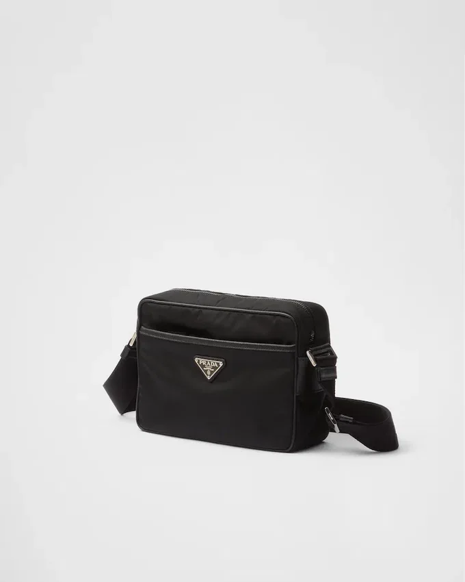 Bolso de hombro de Re-Nylon y Saffiano Bolso de hombro de Re-Nylon y Saffiano