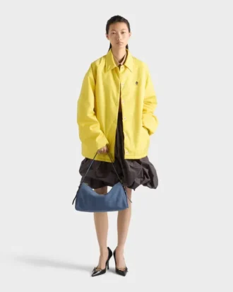 Bolso de hombro grande de piel de nubuck Prada Aimae