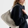 Bolso de hombro grande de piel Prada Aimae Bolso de hombro grande de piel Prada Aimae