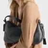 Bolso de hombro grande de piel Prada Aimae Bolso de hombro grande de piel Prada Aimae