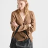 Bolso de hombro grande de piel Prada Aimae Bolso de hombro grande de piel Prada Aimae
