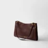 Bolso de hombro grande de piel Prada Etude Bolso de hombro grande de piel Prada Etude