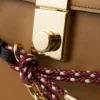 Bolso de hombro grande de piel Prada Soft Sound con adornos Bolso de hombro grande de piel Prada Soft Sound con adornos