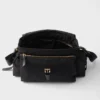 Bolso de hombro grande Prada Explore de Re-Nylon con solapa Bolso de hombro grande Prada Explore de Re-Nylon con solapa