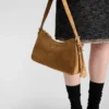 Bolso de hombro mediano de ante Prada Aimae