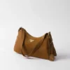 Bolso de hombro mediano de ante Prada Aimae