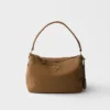 Bolso de hombro mediano de piel Bolso de hombro mediano de piel