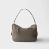 Bolso de hombro mediano de piel Bolso de hombro mediano de piel