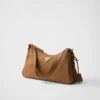 Bolso de hombro mediano de piel Prada Aimae Bolso de hombro mediano de piel Prada Aimae