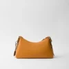 Bolso de hombro mediano de piel Prada Aimae