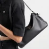 Bolso de hombro mediano de piel Prada Aimae Bolso de hombro mediano de piel Prada Aimae