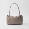 Bolso de hombro mediano de piel Prada Darling Bolso de hombro mediano de piel Prada Darling