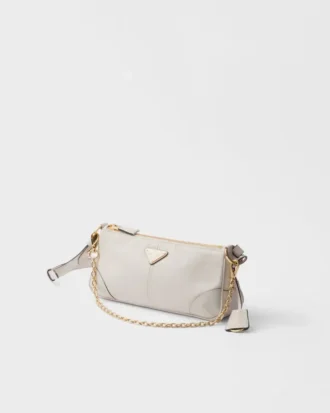 Bolso de hombro mediano de piel Prada Re-Edition 2002