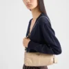 Bolso de hombro mediano de piel Prada Re-Edition 2002 Bolso de hombro mediano de piel Prada Re-Edition 2002