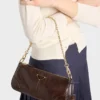 Bolso de hombro mediano de piel Prada Re-Edition 2002 Bolso de hombro mediano de piel Prada Re-Edition 2002