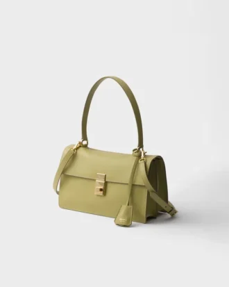 Bolso de hombro mediano de piel Prada Soft de Prada