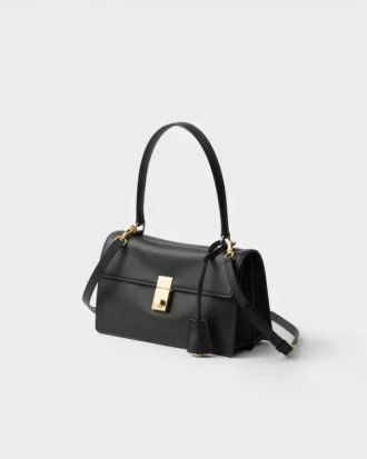 Bolso de hombro mediano de piel Prada Soft de Prada