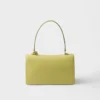 Bolso de hombro mediano de piel Prada Soft de Prada Bolso de hombro mediano de piel Prada Soft de Prada