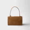 Bolso de hombro mediano de piel Prada Soft de Prada Bolso de hombro mediano de piel Prada Soft de Prada