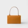 Bolso de hombro mediano de piel Prada Soft de Prada