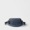 Bolso de hombro mediano «Explore» de Prada en piel napa con solapa Bolso de hombro mediano «Explore» de Prada en piel napa con solapa