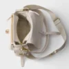 Bolso de hombro mediano «Explore» de Prada en piel napa con solapa Bolso de hombro mediano «Explore» de Prada en piel napa con solapa