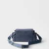 Bolso de hombro mediano Prada Explore de Re-Nylon con solapa Bolso de hombro mediano Prada Explore de Re-Nylon con solapa