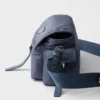 Bolso de hombro mediano Prada Explore de Re-Nylon con solapa Bolso de hombro mediano Prada Explore de Re-Nylon con solapa