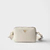Bolso de hombro pequeño de piel Bolso de hombro pequeño de piel
