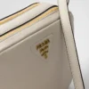 Bolso de hombro pequeño de piel Bolso de hombro pequeño de piel