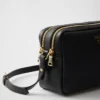 Bolso de hombro pequeño de piel Bolso de hombro pequeño de piel