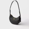 Bolso de hombro pequeño de piel Prada Arqua Bolso de hombro pequeño de piel Prada Arqua