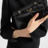 Bolso de hombro pequeño de piel Prada Bonnie Bolso de hombro pequeño de piel Prada Bonnie