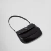 Bolso de hombro pequeño Prada Cleo de piel cepillada con solapa Bolso de hombro pequeño Prada Cleo de piel cepillada con solapa